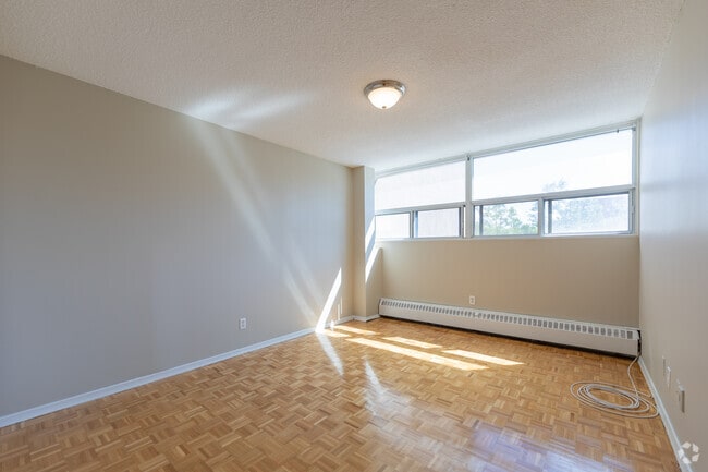 2BR, 1BA - 895SF - Bedroom - Summit Place