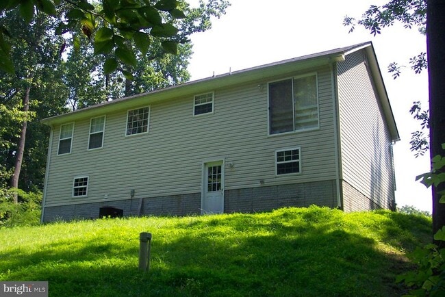 Building Photo - 8435 Chesley Dr