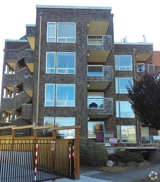 Building Photo - 2820-2862 62nd Ave SW