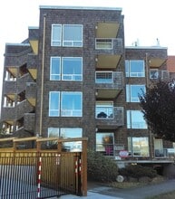 Building Photo - 2820-2862 62nd Ave SW