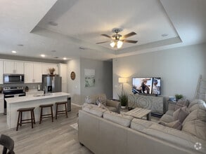 Building Photo - 304 La Paloma Pl