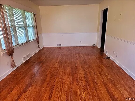 Foto del edificio - 728 N Highland Ave