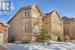 Building Photo - 82 Brookeview Dr