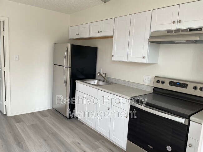 Foto del edificio - 1153 E Taylor St