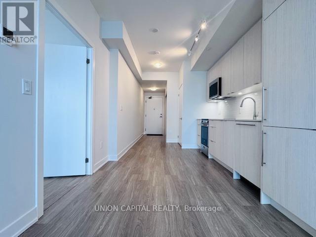 Building Photo - 4130 Parkside Village Dr