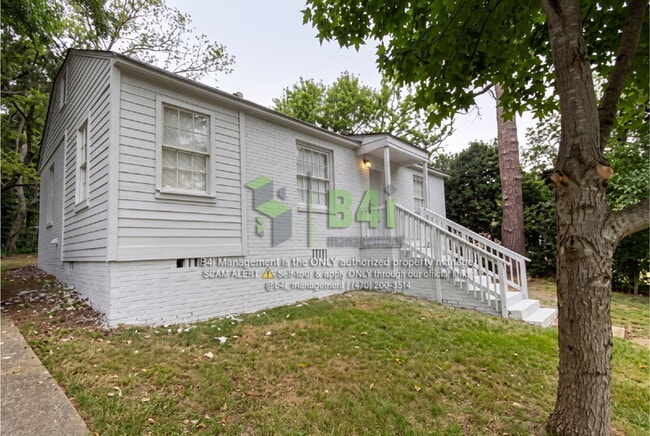 Building Photo - 36 Mathews St