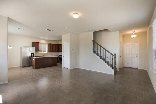 Building Photo - 276 La Dera Dr