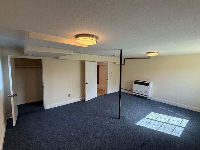 Building Photo - 2-Bedroom Apartment in Central Richmond