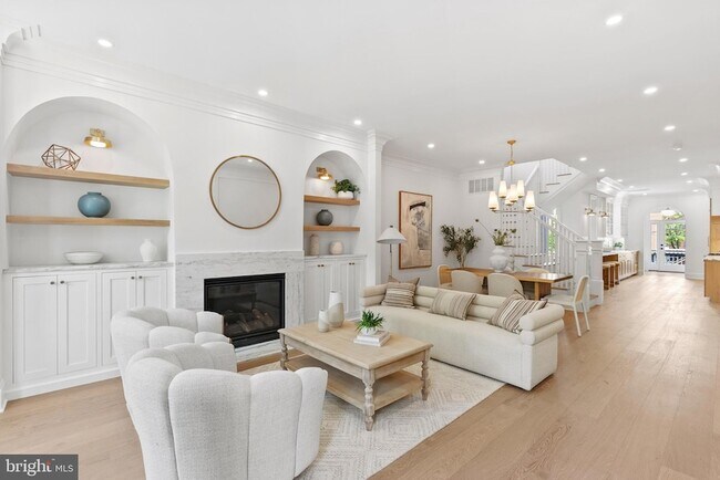 Foto del edificio - 2460 Ontario Rd NW