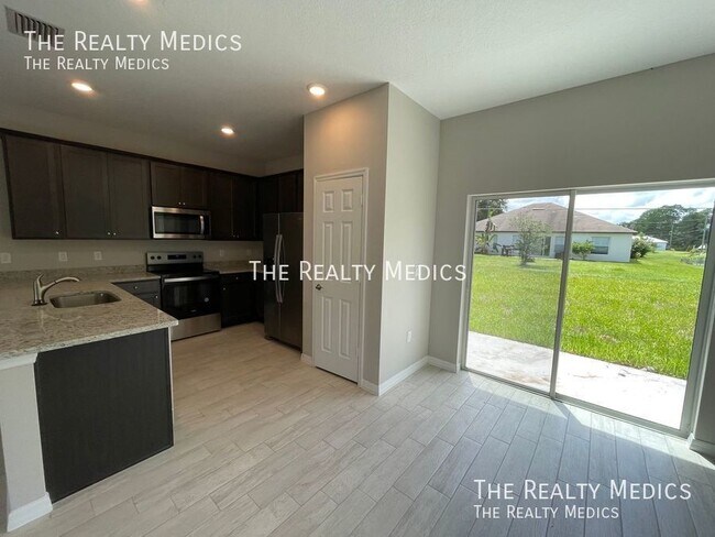 Building Photo - Stunning BRAND NEW 3 Bedroom / 2 Bath Home...