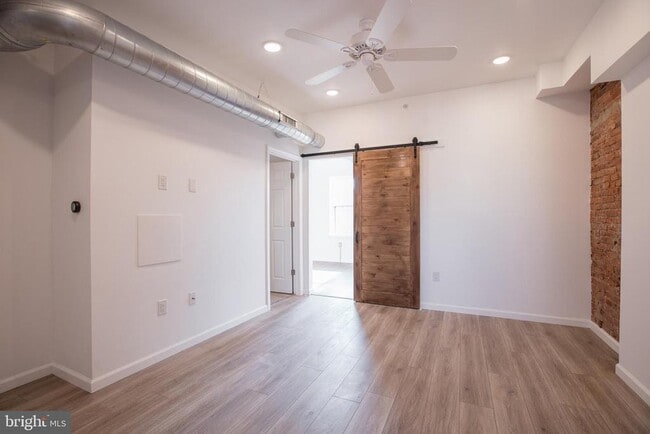 Building Photo - 1611 Swain St