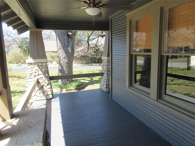 Building Photo - 3414 Bridle Path