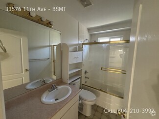 Building Photo - 33576 11 Ave