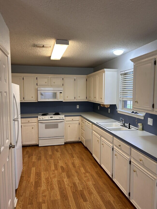 Foto del edificio - 6220 7th St