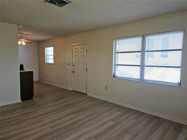 Building Photo - 360 137th Ave Cir