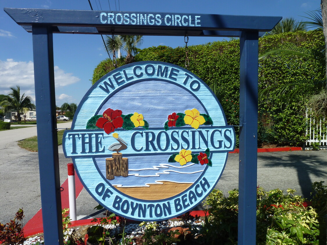 Primary Photo - 30 Crossings Cir