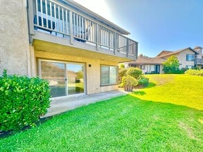 Building Photo - 1652 Pala Lake Dr