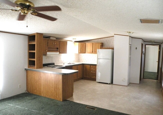Building Photo - 3 bedroom 2 bath rental in Naturita, Co