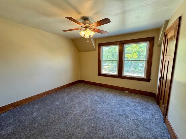 Foto del edificio - Updated 2BR Townhome Across from Stephens Park