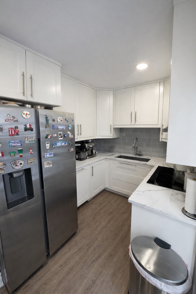 Foto del edificio - 1863 Wickham St