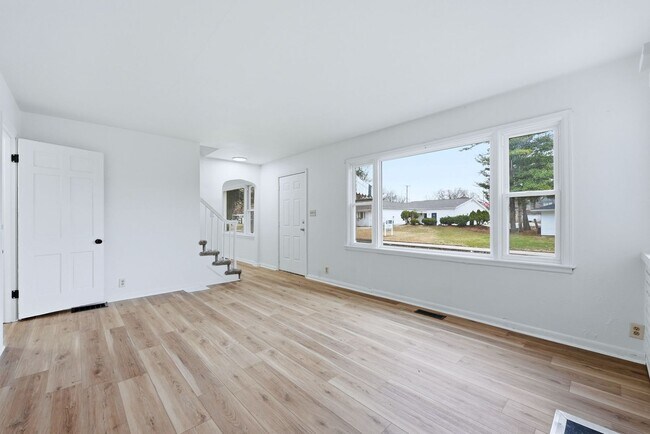 Foto del edificio - Freshly Updated 3BR Home with Garage & Carport