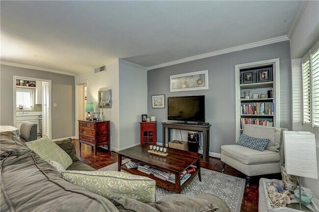 Foto del edificio - 282 Ardmore Cir NW