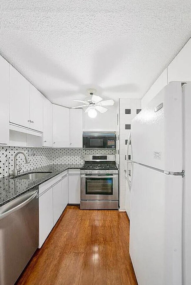 Foto del edificio - 100 Beekman St