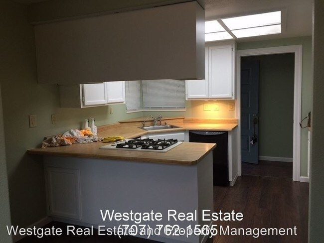Foto del edificio - 3 br, 2 bath House - 1069 Ely Boulevard South