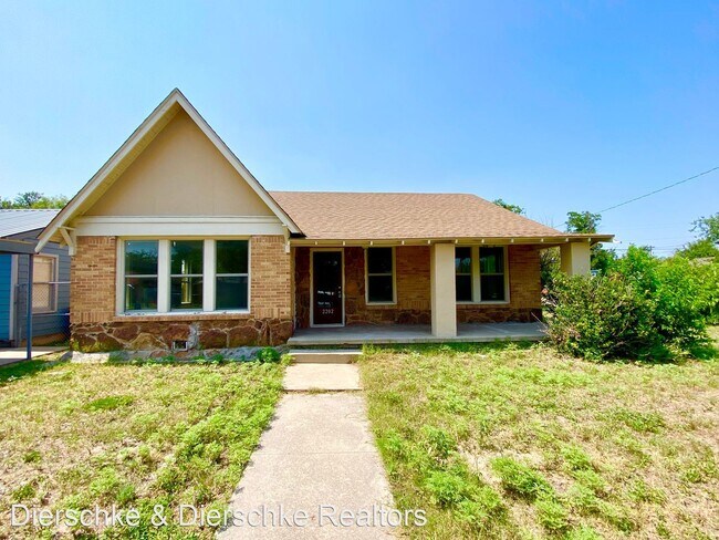 Foto del edificio - 2 br, 1 bath House - 2202 Abilene St.