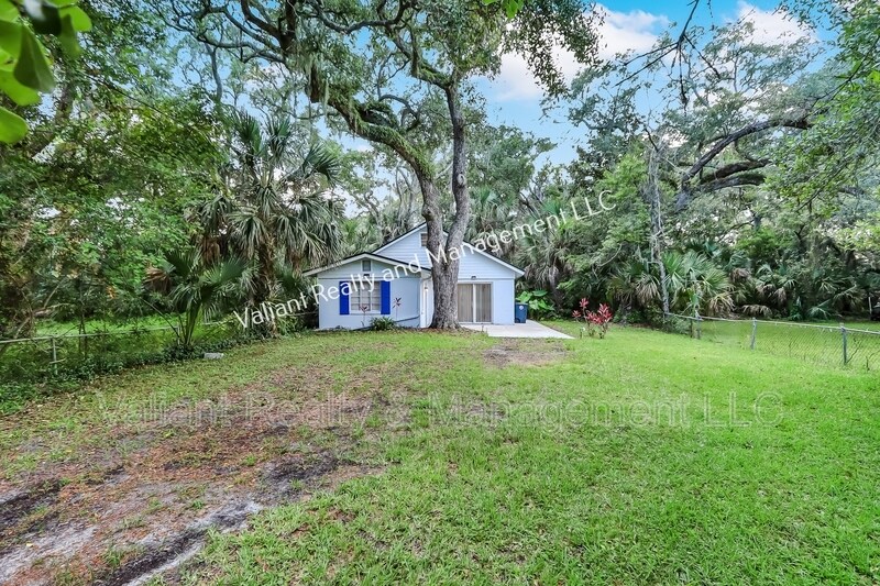 Foto principal - 246 Jasmine St