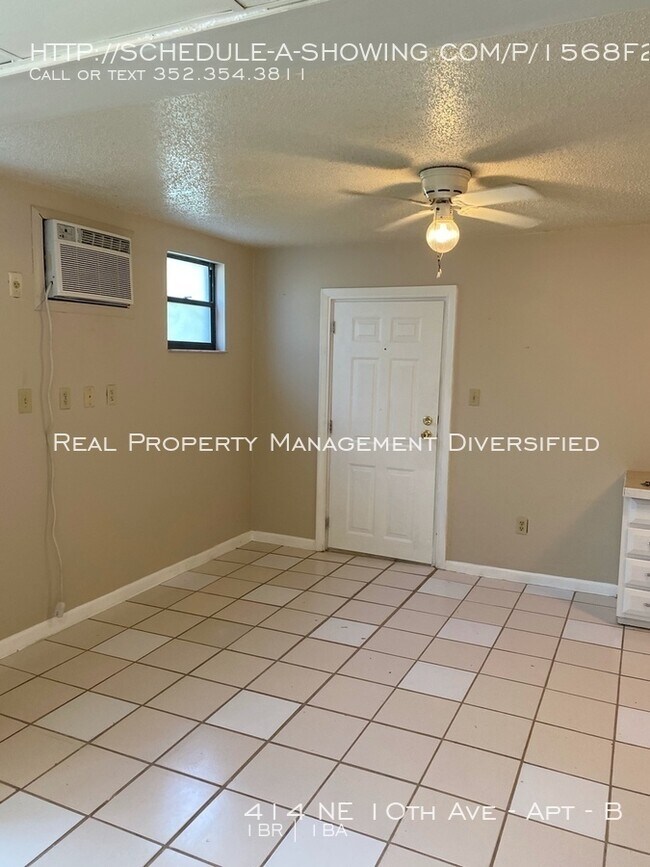 Building Photo - Quiet Apartment 1/1