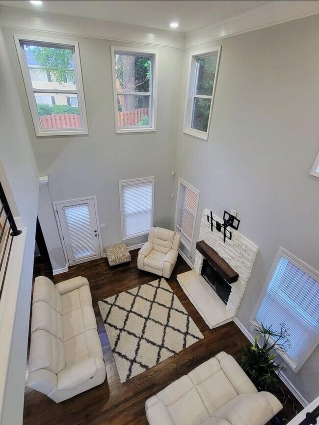 Foto del edificio - 2227 Wayside Dr