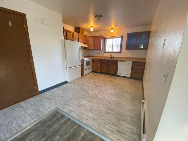 Foto del edificio - 608 N Bliss St