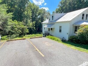 Building Photo - 201 Shamrock Rd