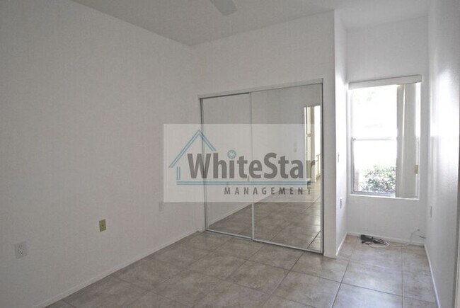 Building Photo - 55+ Older Community, 2 Bedroom 2 Bath Condo