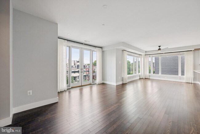 Foto del edificio - 915 12th St NE