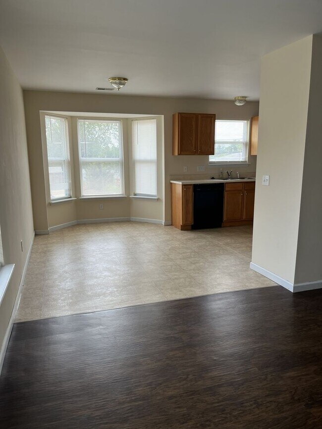 Foto del edificio - 727 W 5th St