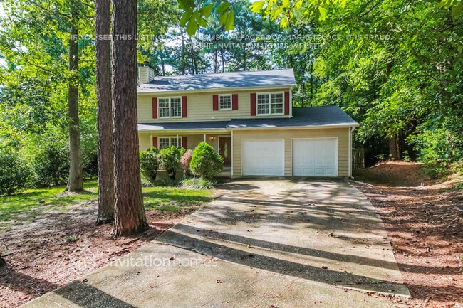 Building Photo - 921 David Dr