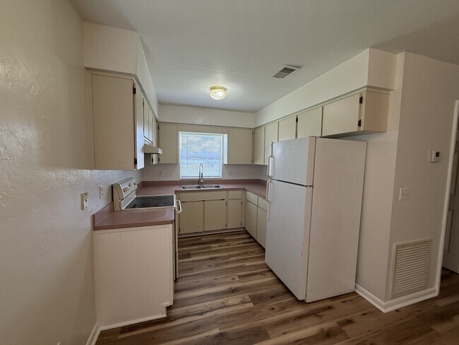 Foto del edificio - 510 NW 12th Dr