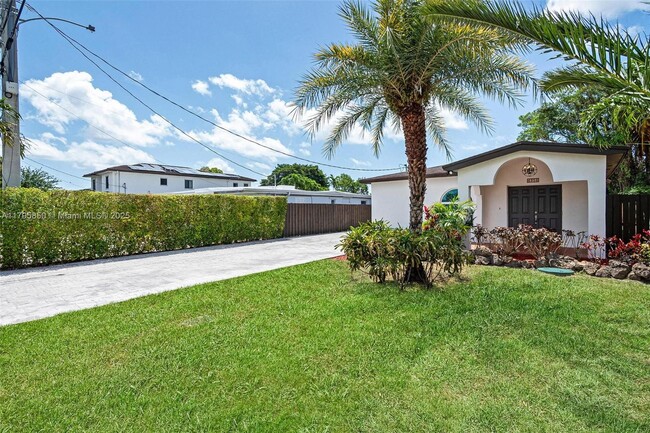 Foto del edificio - 6356 SW 32nd St