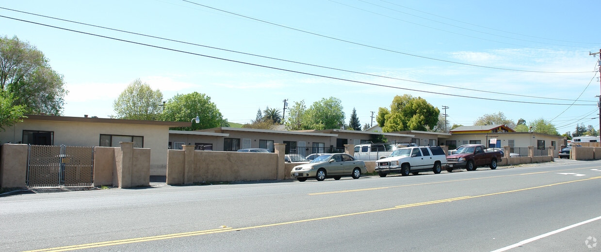Building Photo - 3900-3910 Pacheco Blvd