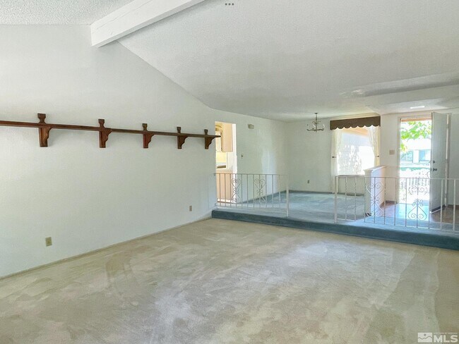 Building Photo - 1106 Palmwood Dr