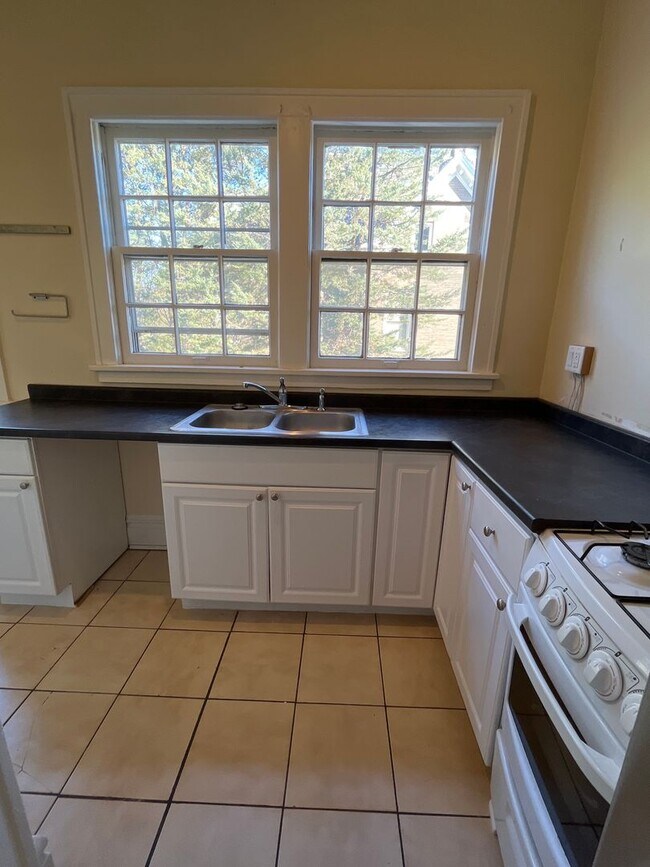 970 Bryden Road Room for Rent in Columbus, OH