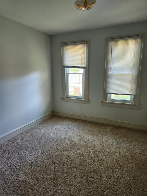 Building Photo - 2140 S 69th St