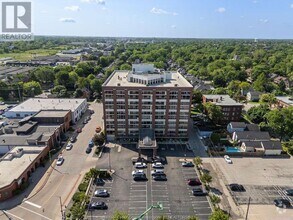 Building Photo - 2175 Wyandotte St E