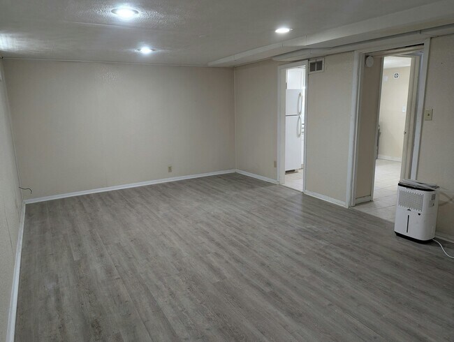 Foto del edificio - 121 N 36th St