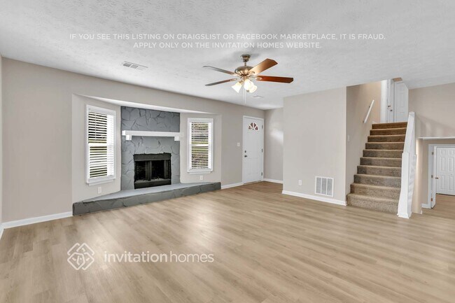 Building Photo - 3742 Saddle Ridge Dr SW