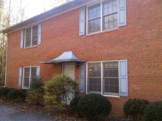 Primary Photo - 207 Highland Park Dr