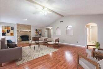 Building Photo - 7204 Towering Oaks Dr