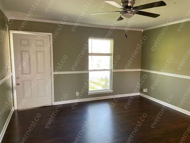 Foto del edificio - 1509 Meadow Bend Dr